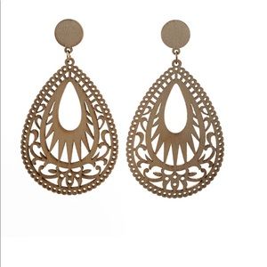 Mallory tear drop wooden earring